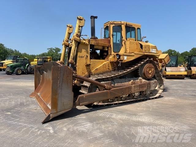 CAT D8L Гусеничные бульдозеры