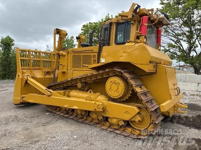 CAT D8N Гусеничные бульдозеры