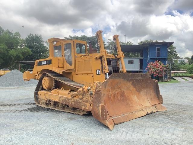 CAT D8N Гусеничные бульдозеры