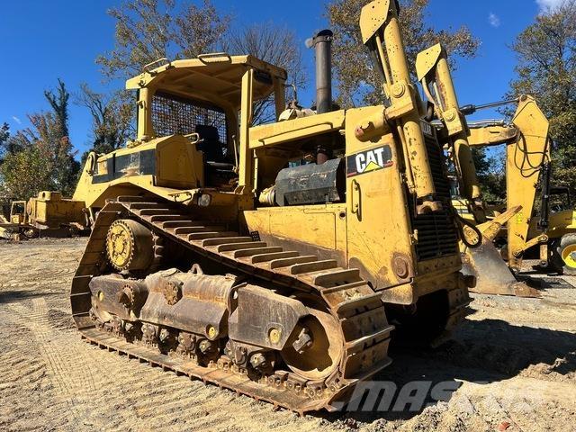CAT D8N Гусеничные бульдозеры