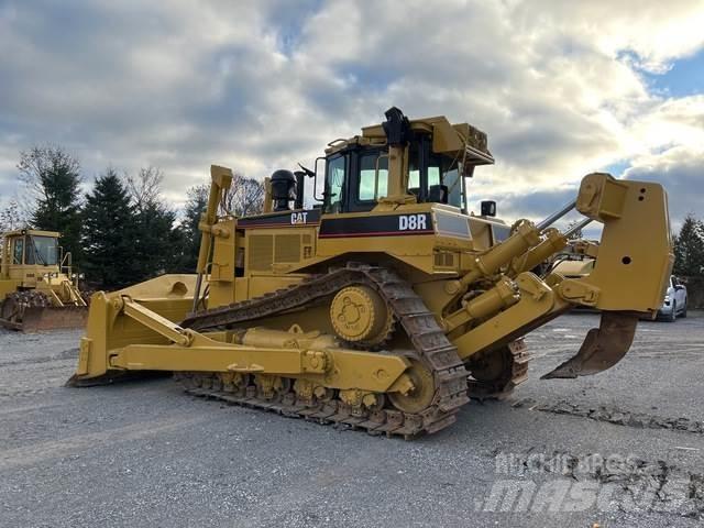 CAT D8R Гусеничные бульдозеры