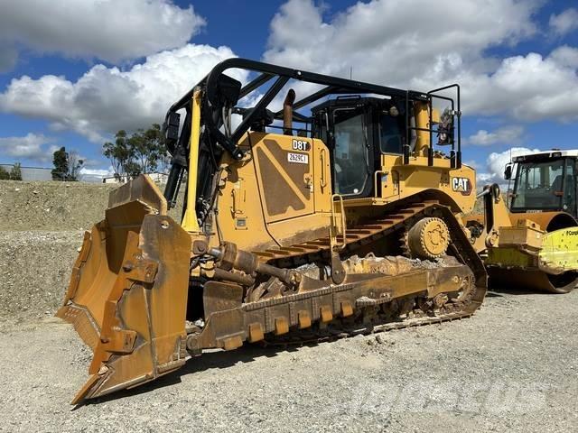 CAT D8T Гусеничные бульдозеры