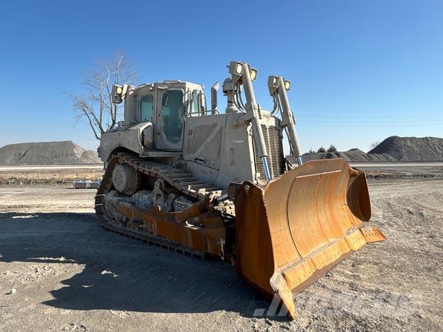 CAT D8T Гусеничные бульдозеры