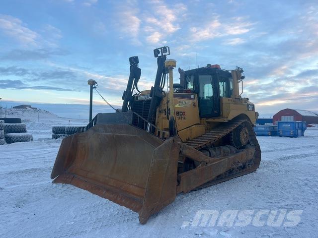 CAT D8T Гусеничные бульдозеры