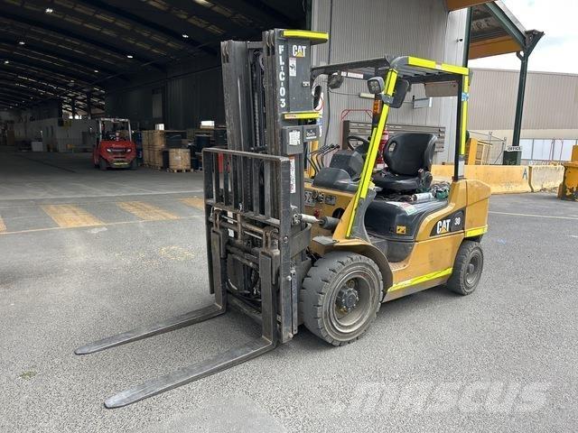 CAT DP30 Другие складские механизмы