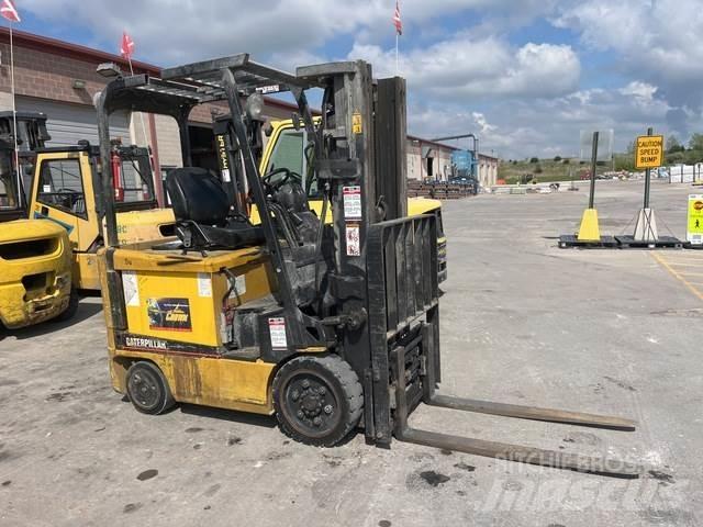 CAT EC25K Электропогрузчики
