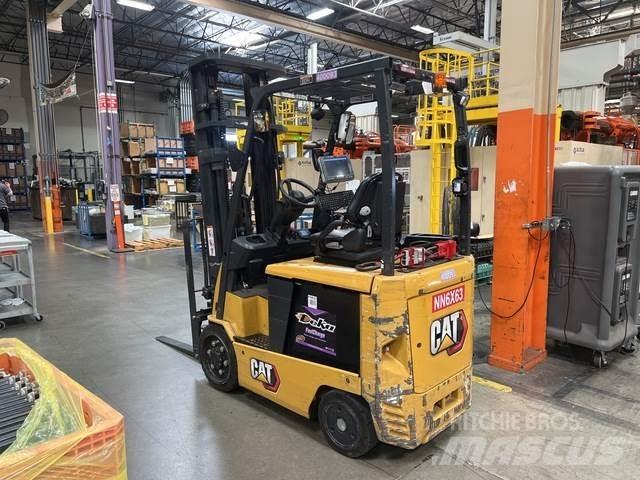 CAT EC25N Электропогрузчики