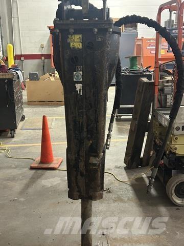 CAT H95 Гидромолоты