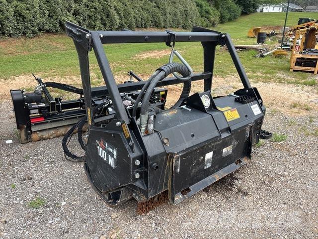 CAT HM415C Лесовые мулчеры