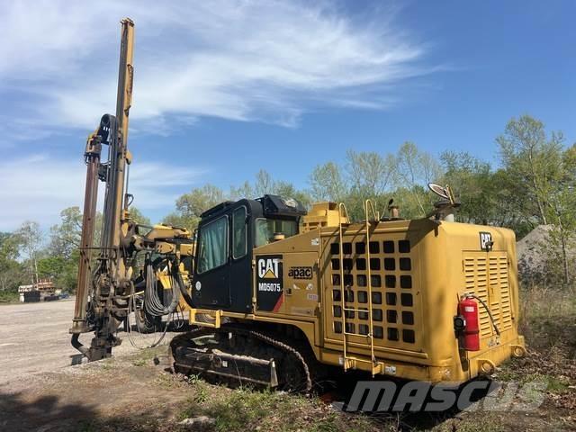 CAT MD5075 Буровые вышки