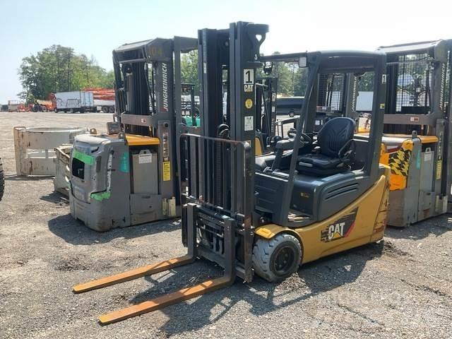 CAT MH 2ET4000 Электропогрузчики