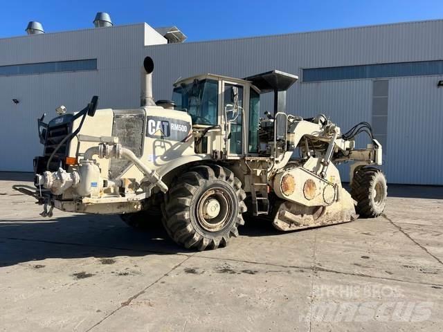 CAT RM500 Уплотнители грунта