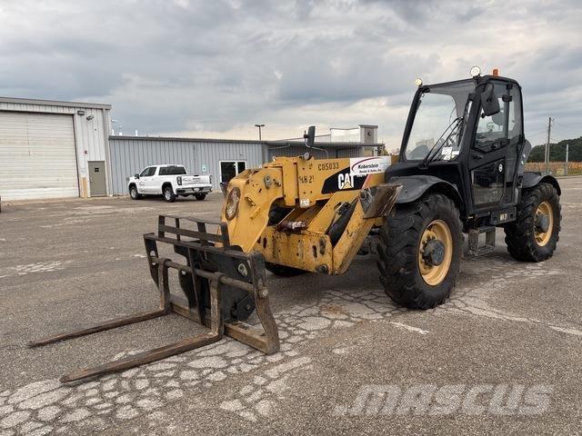 CAT TH514 Телескопические погрузчики