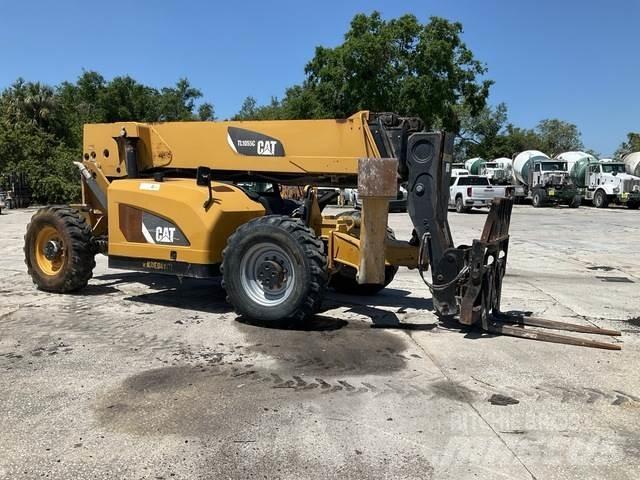 CAT TL1055C Телескопические погрузчики