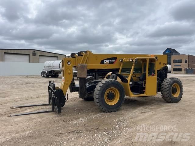 CAT TL1255 Телескопические погрузчики