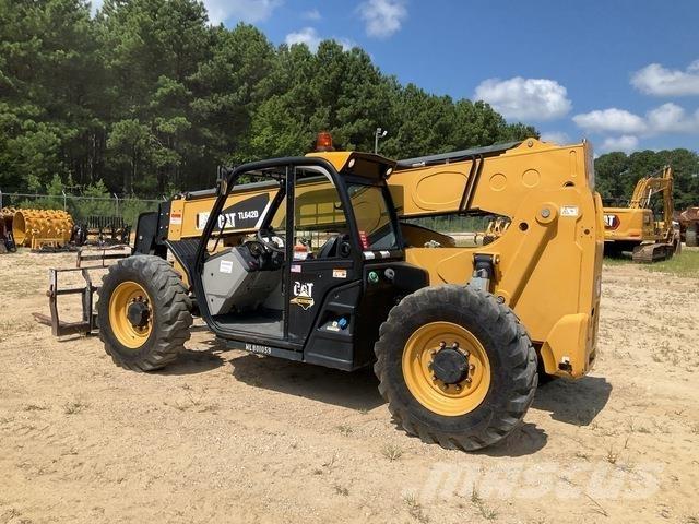 CAT TL642D Телескопические погрузчики