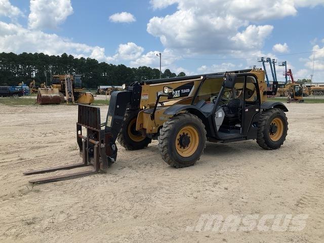 CAT TL642D Телескопические погрузчики