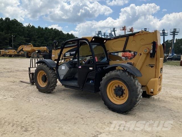 CAT TL642D Телескопические погрузчики