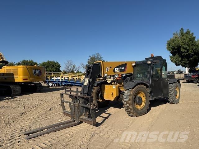 CAT TL943C Телескопические погрузчики