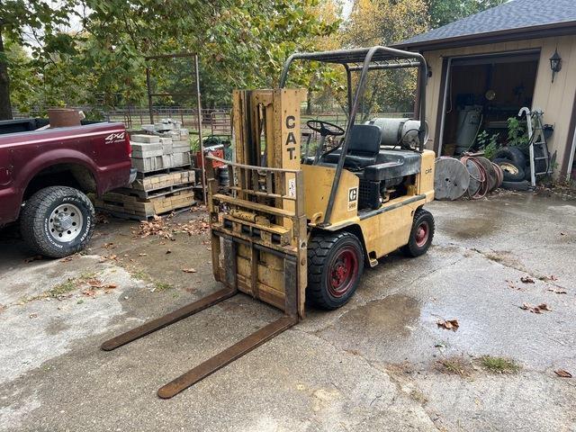 CAT V60 Другие складские механизмы