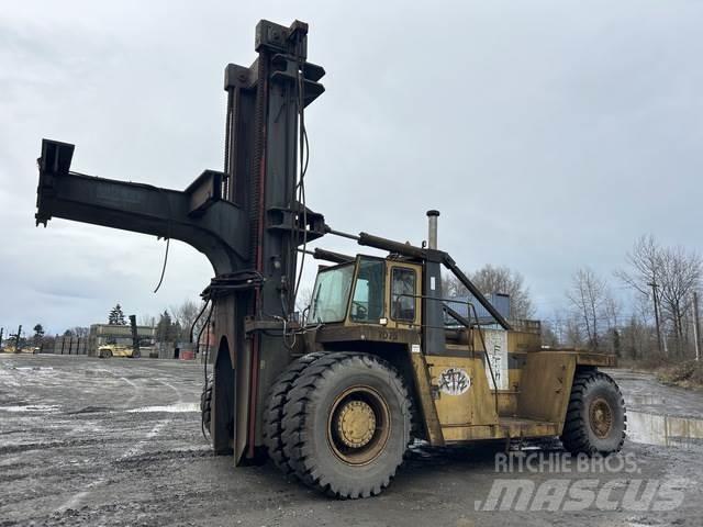 CAT V900 Контейнерные вилочные погрузчики