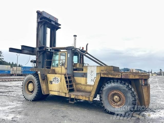 CAT V900 Контейнерные вилочные погрузчики