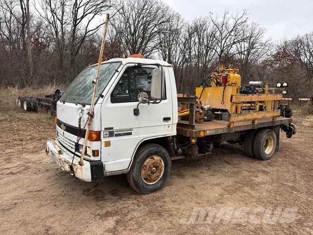 Chevrolet  Комбинированные дорожные машины