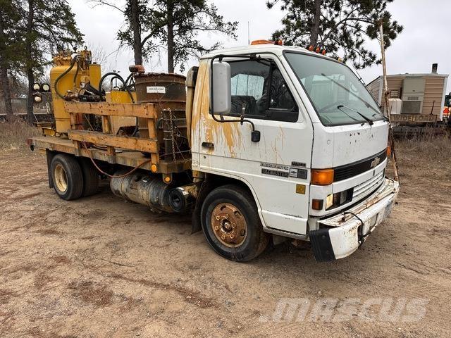 Chevrolet  Комбинированные дорожные машины