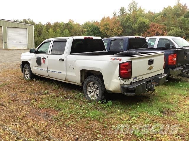 Chevrolet 1500 Бортовые фургоны