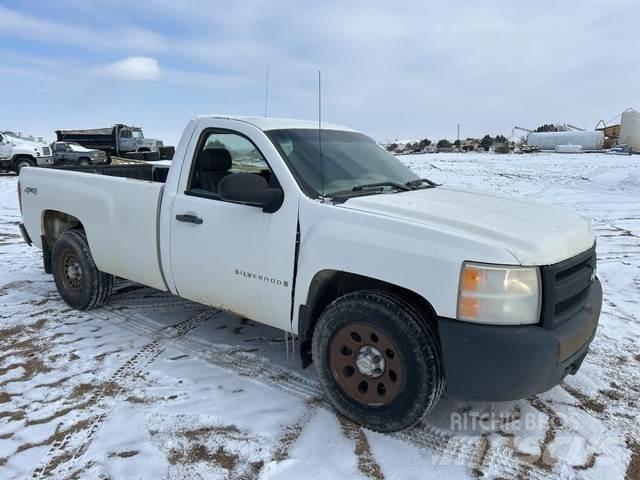 Chevrolet 1500 Прочие фургоны