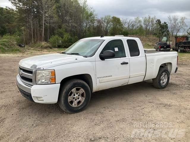 Chevrolet 1500 Прочие фургоны
