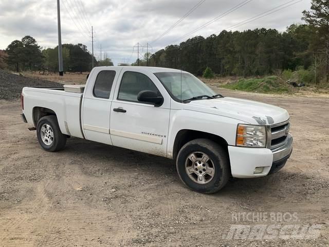 Chevrolet 1500 Прочие фургоны
