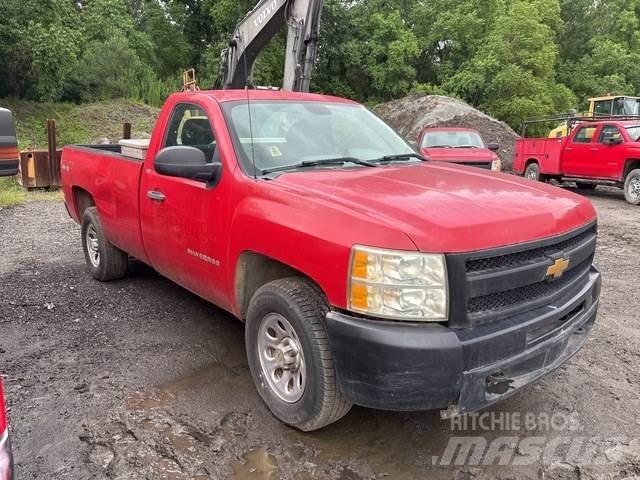 Chevrolet 1500 Прочие фургоны