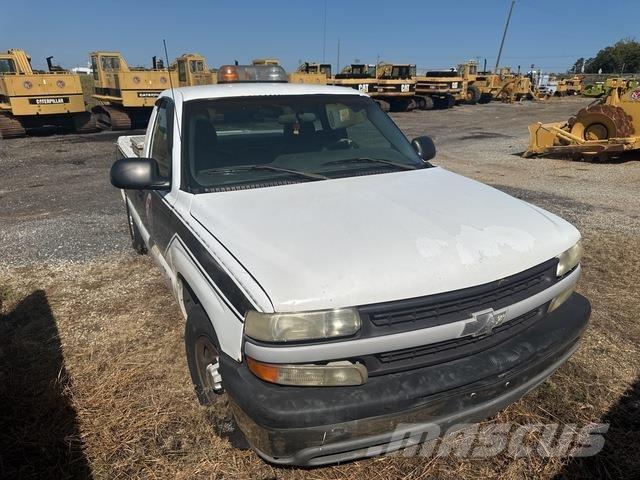 Chevrolet 1500 Бортовые фургоны