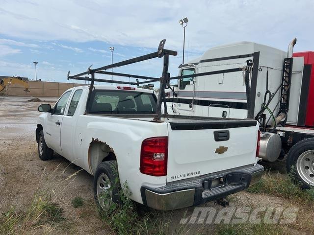 Chevrolet 1500 Бортовые фургоны