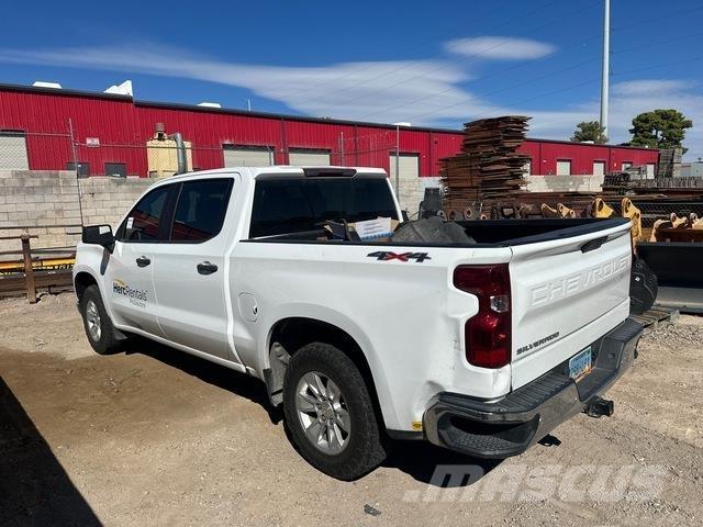 Chevrolet 1500 Бортовые фургоны