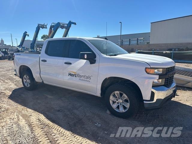 Chevrolet 1500 Бортовые фургоны