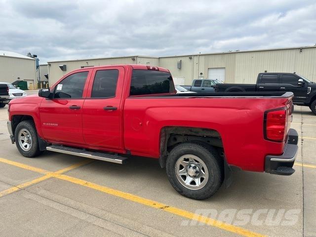 Chevrolet 1500 Бортовые фургоны