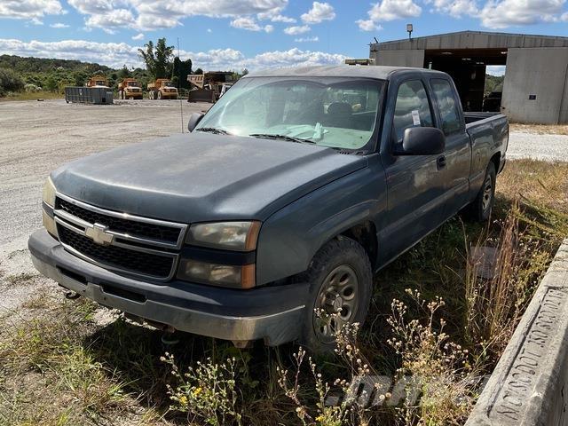 Chevrolet 1500 Бортовые фургоны