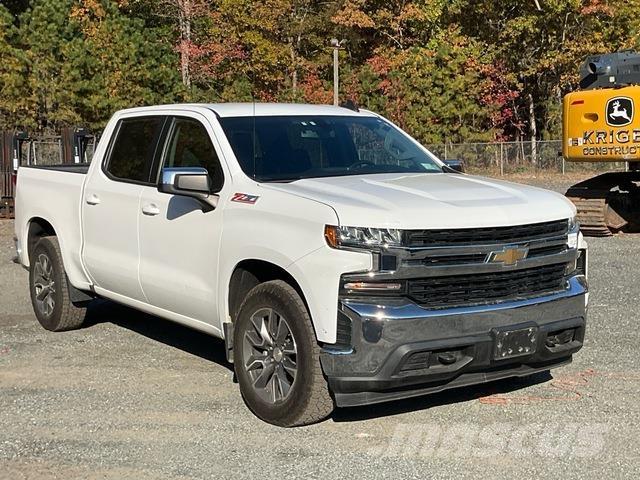 Chevrolet 1500 Бортовые фургоны