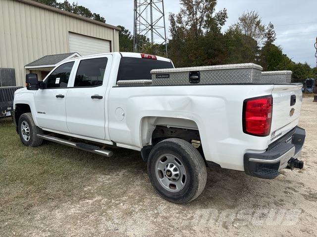 Chevrolet 2500 Бортовые фургоны