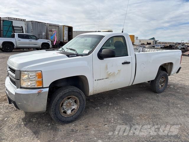 Chevrolet 2500 Бортовые фургоны