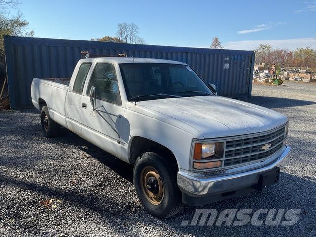 Chevrolet 2500 Бортовые фургоны