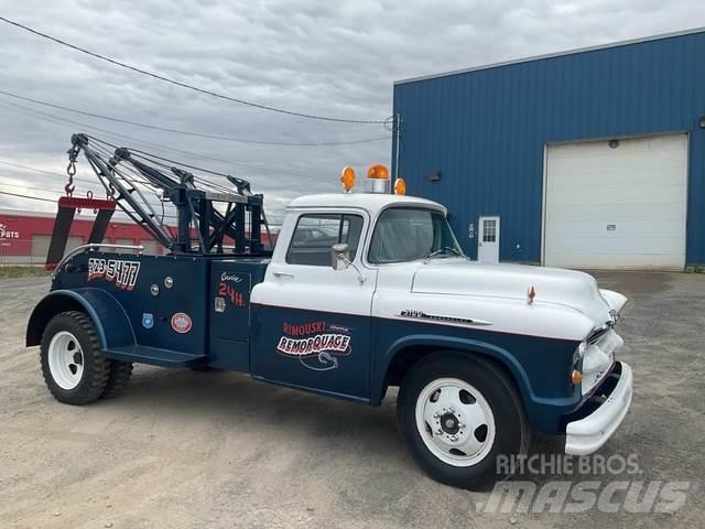 Chevrolet 3100 Грузовые эвакуаторы