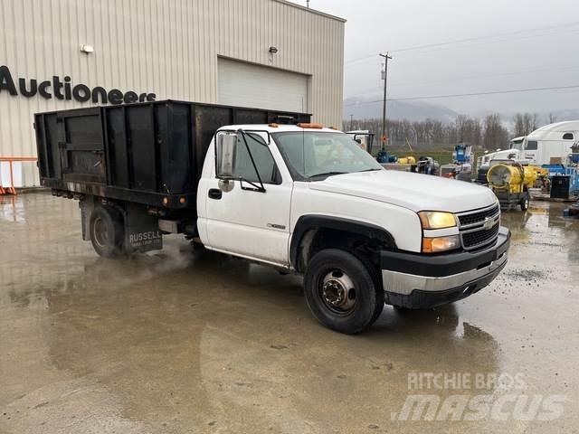 Chevrolet 3500 Грузовики-платформы/боковая разгрузка