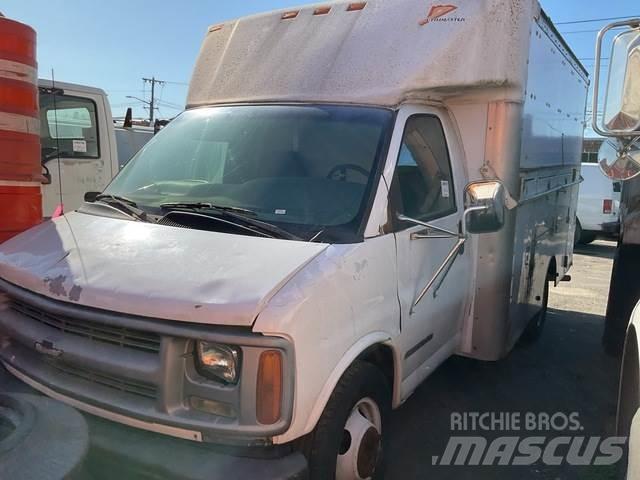 Chevrolet 3500 Изотермический фургон