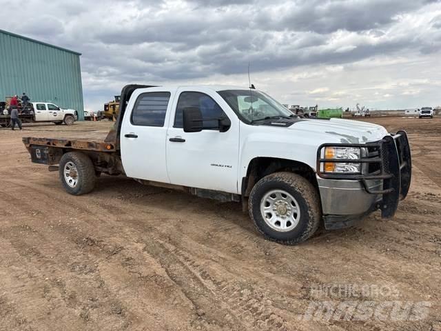 Chevrolet 3500 Грузовики-платформы/боковая разгрузка