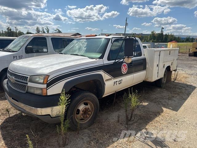 Chevrolet 3500 Бортовые фургоны