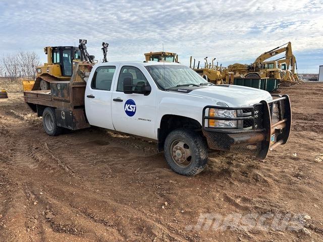 Chevrolet 3500 Грузовики-платформы/боковая разгрузка