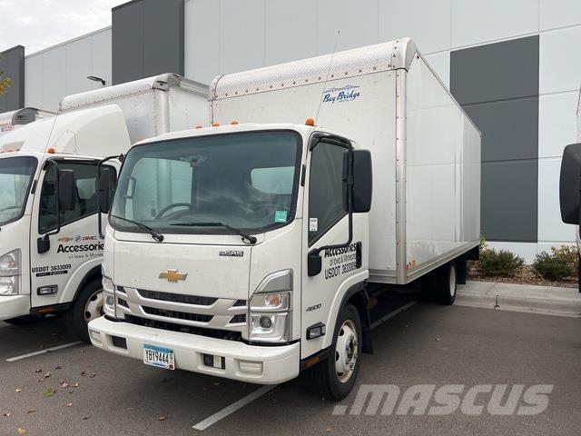 Chevrolet 4500 Грузовики-Фургоны